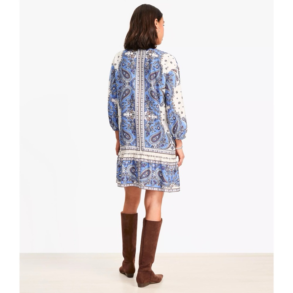 ๐ NWT LOFT Bandana Print Mini Flounce Dress - Picture 3 of 10